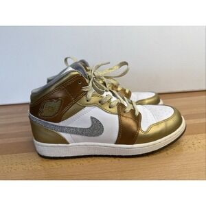 ✨ VINTAGE 2012 Air Jordan 1 Mid Gold Medal Olympic 7Y/W8.5